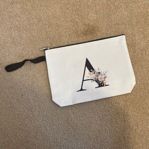 A Initial Small Zipper Bag